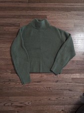 Lululemon Women  s Merino Wool Blend Ribbed Turtleneck Sweater W3GKCS 2 EUC