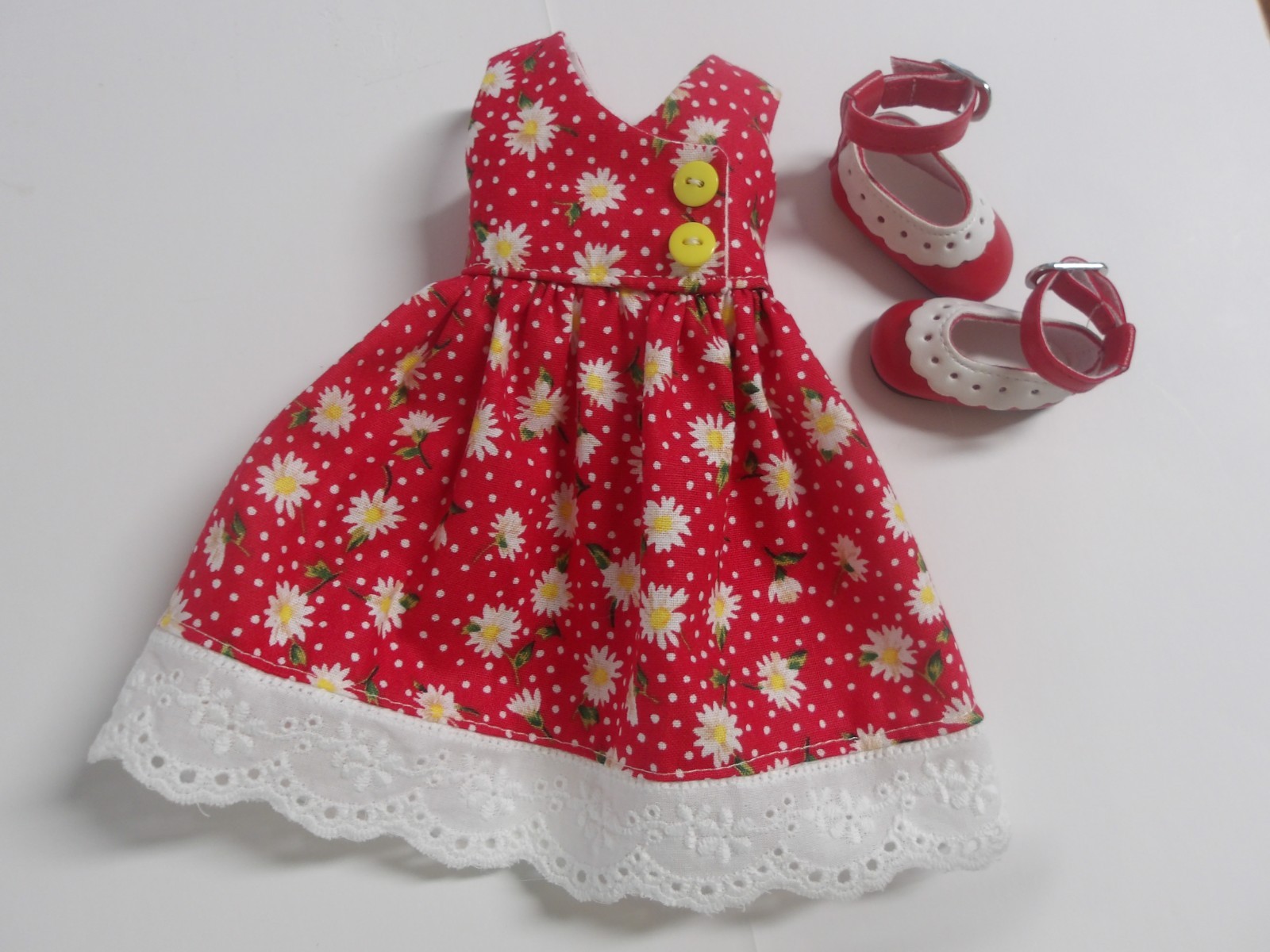 Ruby Red Fashion Friends Siblies Outfit, Dress & Shoes for 12