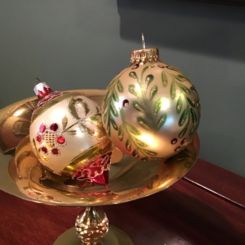 Pair of Hand painted Mercury Glass Christmas Ornaments From Poland /Glitter