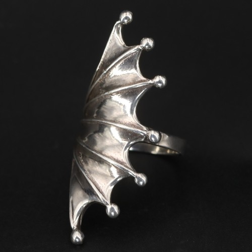 VTG Sterling Silver - DESIGNER Elongated Dragon Bat Wing Ring Size 8 - 9g