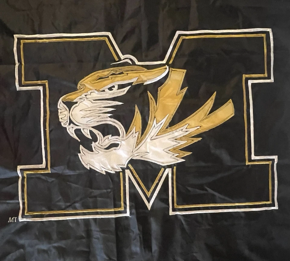 Bandera/estandarte de gran tamaño de los Tigres Mizzou de Missouri 2 caras 44 x 28 bordado al aire libre Foto 4 de 4
