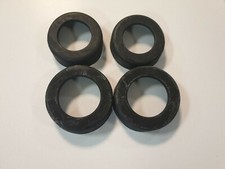  W124 W201 16v R129 4 x Gummis original 1er Federaufnahme Federn vorne u. hinten