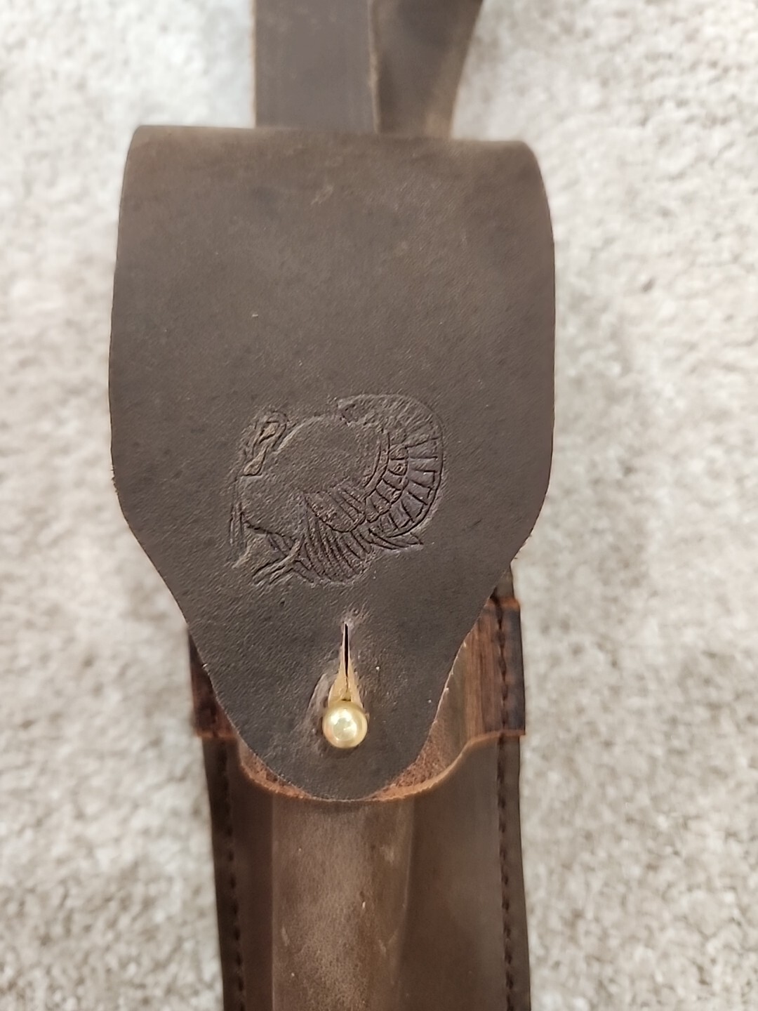 Yoder409 handcrafted leather single trumpet turkey call holster