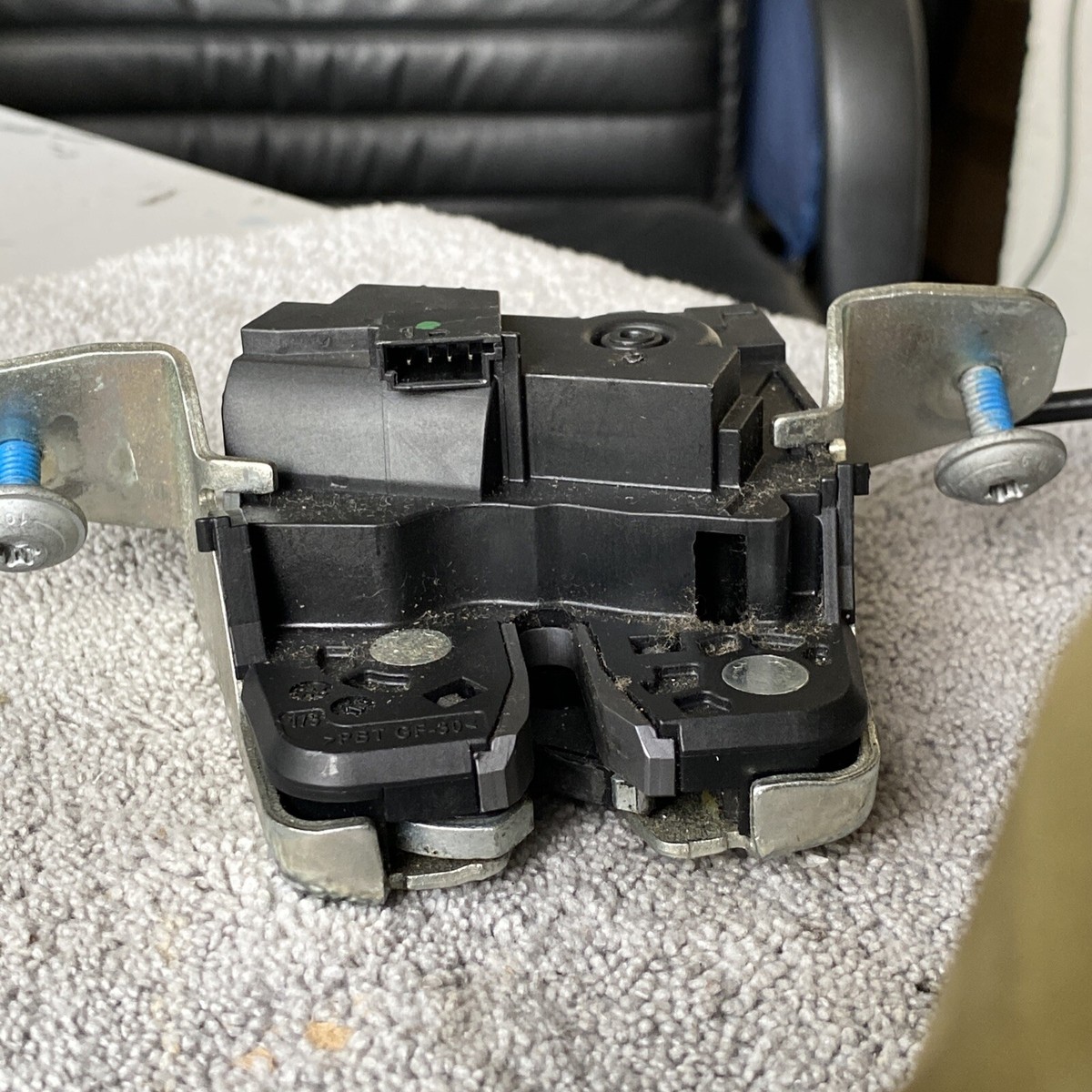 A1667570096 MERCEDES GL X166 REAR TAILGATE LOCK ACTUATOR OEM | eBay