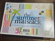 DCWV 135 sheets  cardstock matstack 4.5x6.5 the Summer