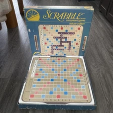 Vintage Board Game 1977 Scrabble Deluxe Edition Turntable  97% Complete 