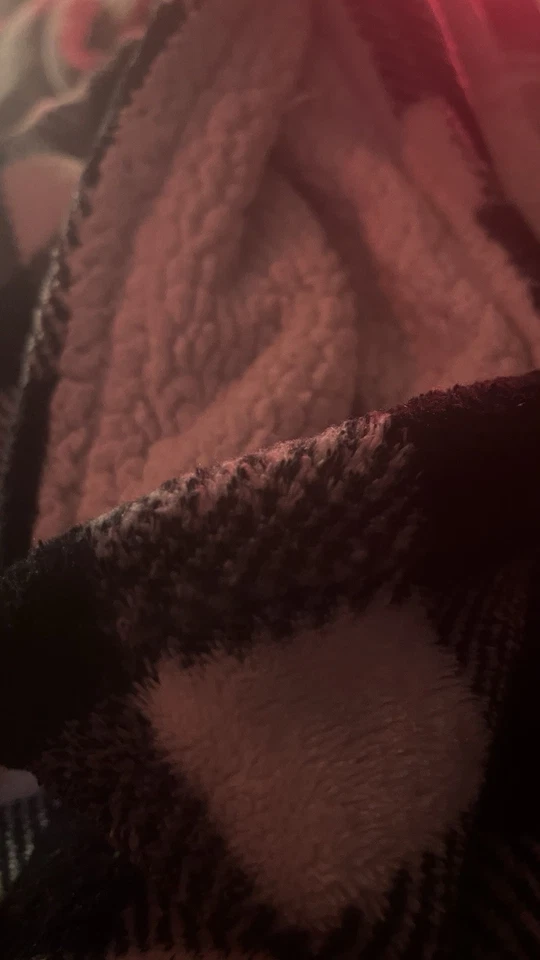 Checkered Throw Blanket for Couch and Bed, Luxurious Fleece Blanket Foto 3 de 3