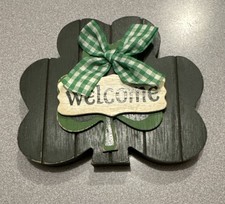 St. Patrick's Day Decorative Welcome Sign Wooden Shamrock