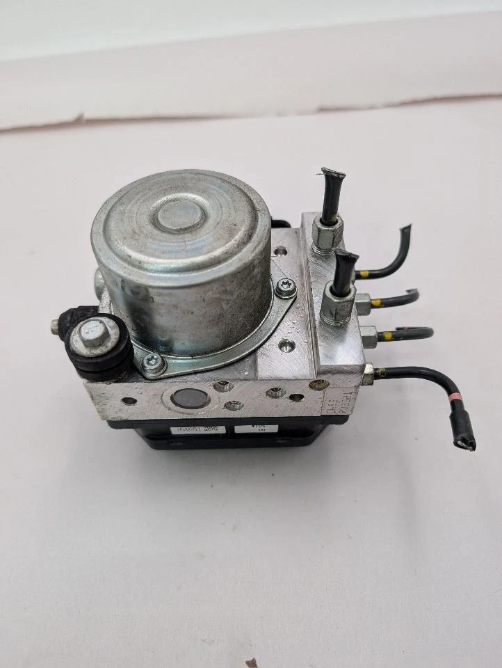 Conjunto de piezas de freno antibloqueo híbrido AWD compatible con 14-15 Infiniti Q50 362713 Foto 3 de 4