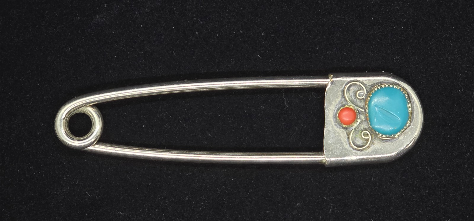 Big Native American Signed Risdon Key-Tag Turquoi… - image 1