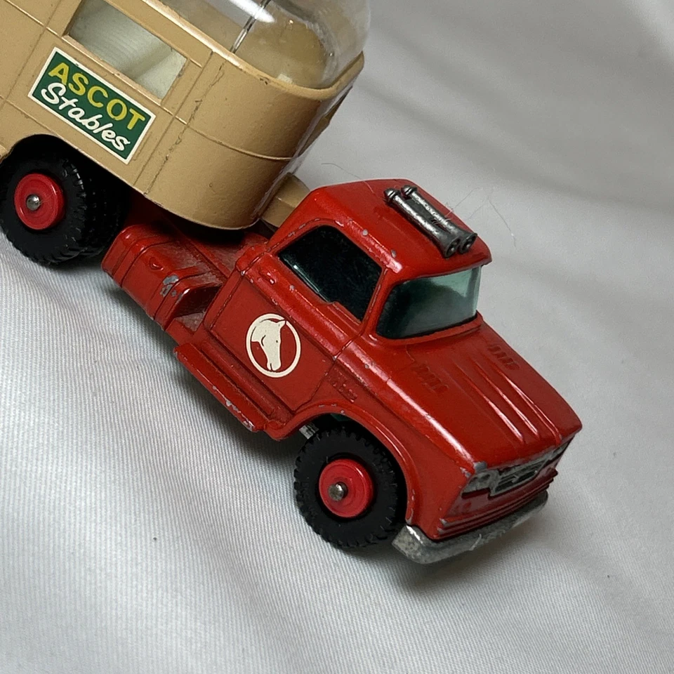 MATCHBOX KINGSIZE K-18 ARTICULATED HORSE VAN LESNEY ENGLAND IN Good  ORIG COND - Image 2 of 4