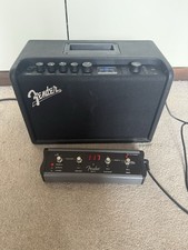 Fender Mustang GT40 40W Modelling Combo Guitar Amp w/ MGT-4 Footswitch