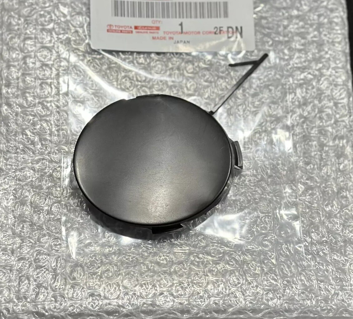17 - 20 TOYOTA 86 FRONT RIGHT PASSENGER BUMPER UPPER TOW HOOK COVER OEM NEW