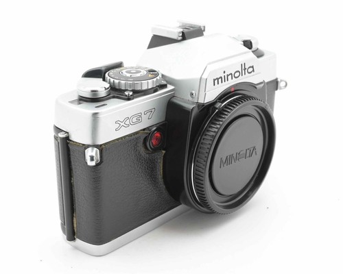 Minolta XG-7 Silver 35mm SLR Film Camera Body with Body Cap (#17832) - Picture 6 of 10