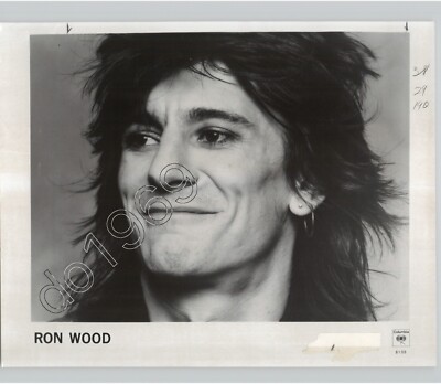 ROLLING STONES Band Member Musician RONNIE WOOD 1985 Vintage Press
