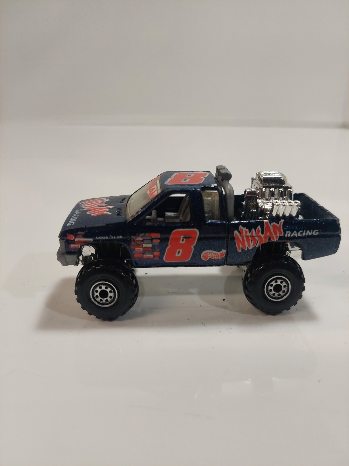 Picture 1 of 10