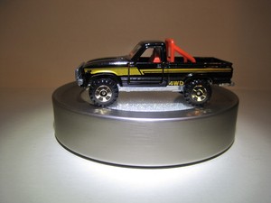 tomica toyota hilux