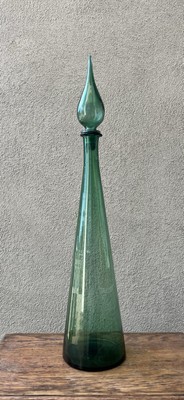Vintage Emerald Genie Vase 