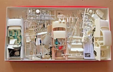 Junkyard Lot 1956 Ford Model Car 1:25 scale Parts Or Restore