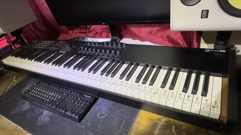 Arturia KeyLab MkII 88 - Image 3 of 4