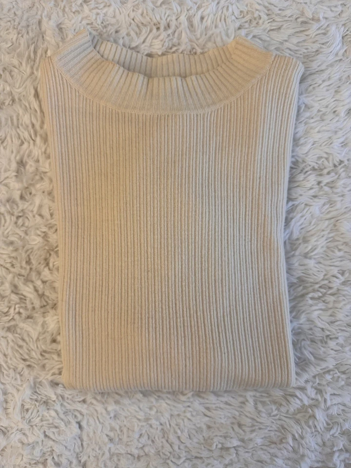 Suéter de lana y cachemir Ag Adriano Goldschmied cuello tortuga  Foto 2 de 4