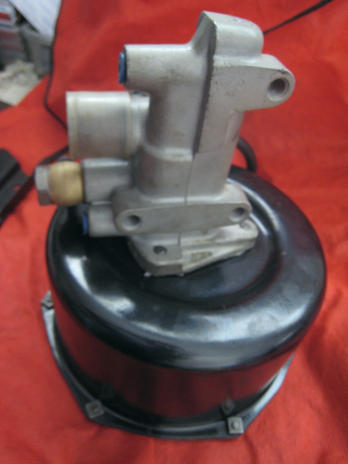 HOLDEN EH HD HR GIRLING BRAKE BOOSTER eBay