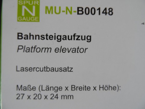 Bahnsteigaufzug und DB Haltepunkt von Union Modellbahn Spurweite N - Bild 4 von 5
