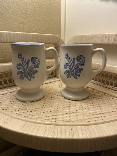 Pfaltzgraff Yorktowne Vintage Footed Coffee Cup Mug Set Of 2