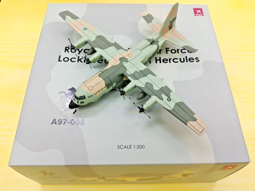 Hogan Wings 1:200 4593 RAAF Royal Australian Air Force C-130 A97-006 - Model