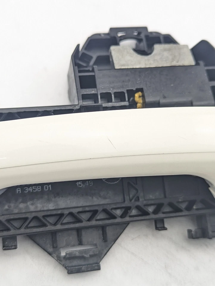 Manija de puerta delantera derecha pasajero Mercedes-Benz W204 C300 C350 2008-2014 Foto 4 de 4