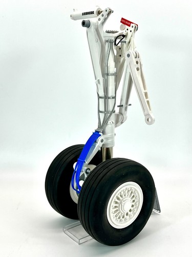 CONRAD Modelle I LIEBHERR Hauptfahrwerk/Main Landing Gear (1:10) - Bild 4 von 5