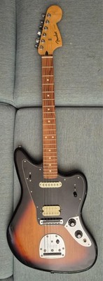 Fender Player Series Jaguar 3-Color Sunburst