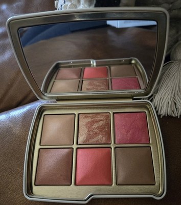 Hourglass AMBIENT Lighting Edit Unlocked Palette- Evil Eye **New In Box**