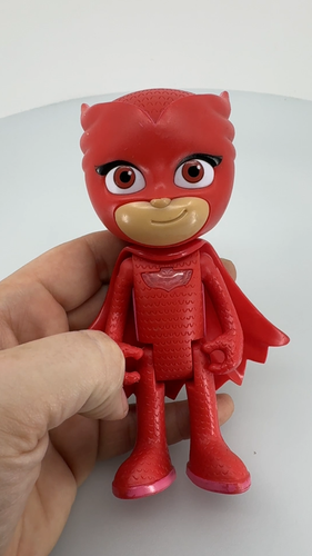 PJ Masks Deluxe sprechende rote Eule mit neuen Batterien - Video 1 von 1