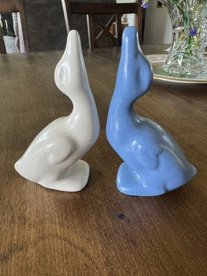 Vintage Pair Of Bauer or Bauer Style Pottery Miniature Ducks Blue And White 4.5 