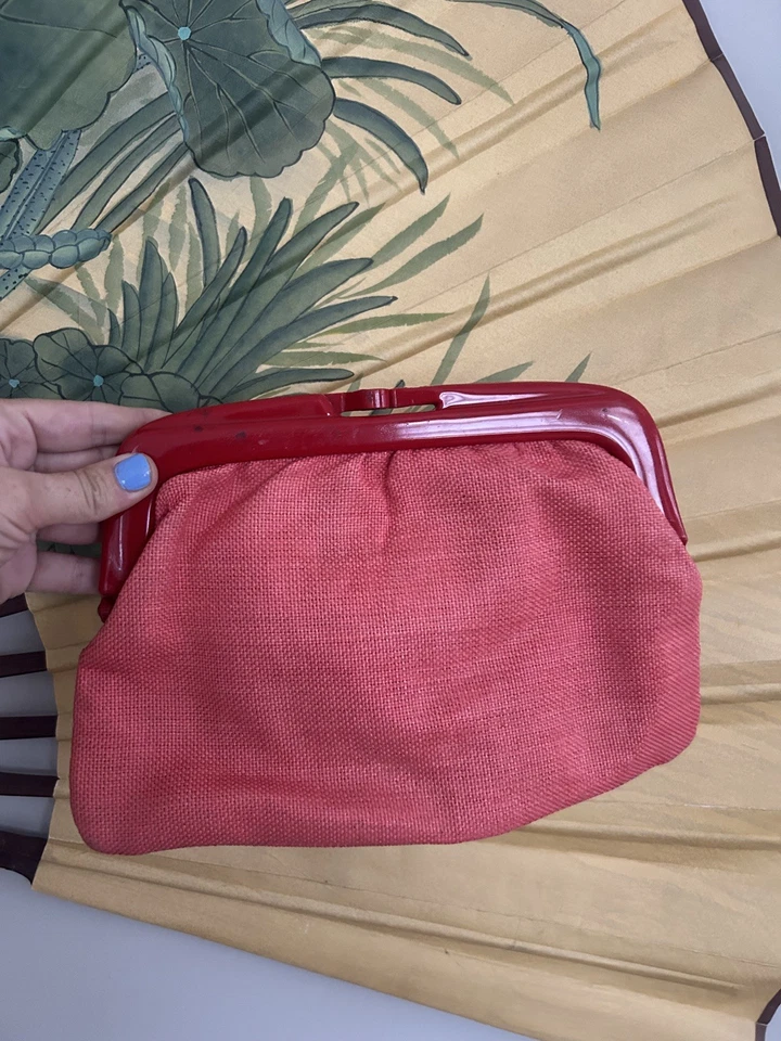 BOLSO CLUTCH VINTAGE ROJO MARCO LUCITE ROSA LONA RECUBIERTA MONEDERO THE BON ITALY Foto 4 de 4