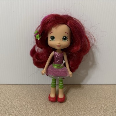 Strawberry Shortcake Sweet Beats Scented Doll  2014