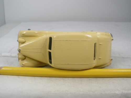 Made in England Dinky Toys 158 Riley Saloon GREAT CONDITION - Picture 10 of 11