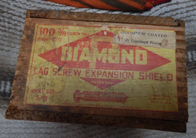 vintage wood box finger jointed Diamond lag screw shield Garwood, N.J. 6'' w 7''