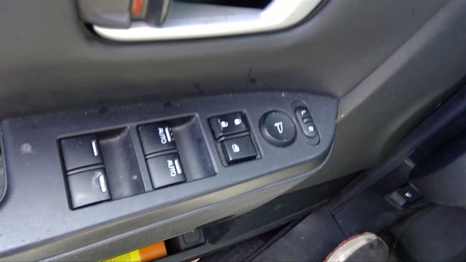 (LOCAL PICKUP ONLY) Rear Bumper Without Park Assist Fits 12-15 PILOT 719856 - Image 4 of 4