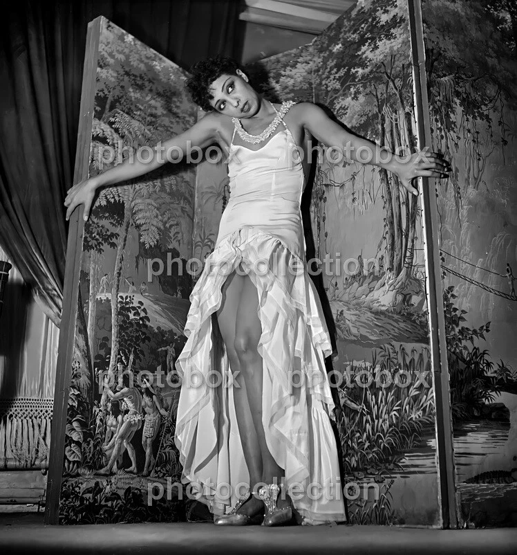 * Josephine Baker - Exclusive PHOTO 052 * - Photo 1/1