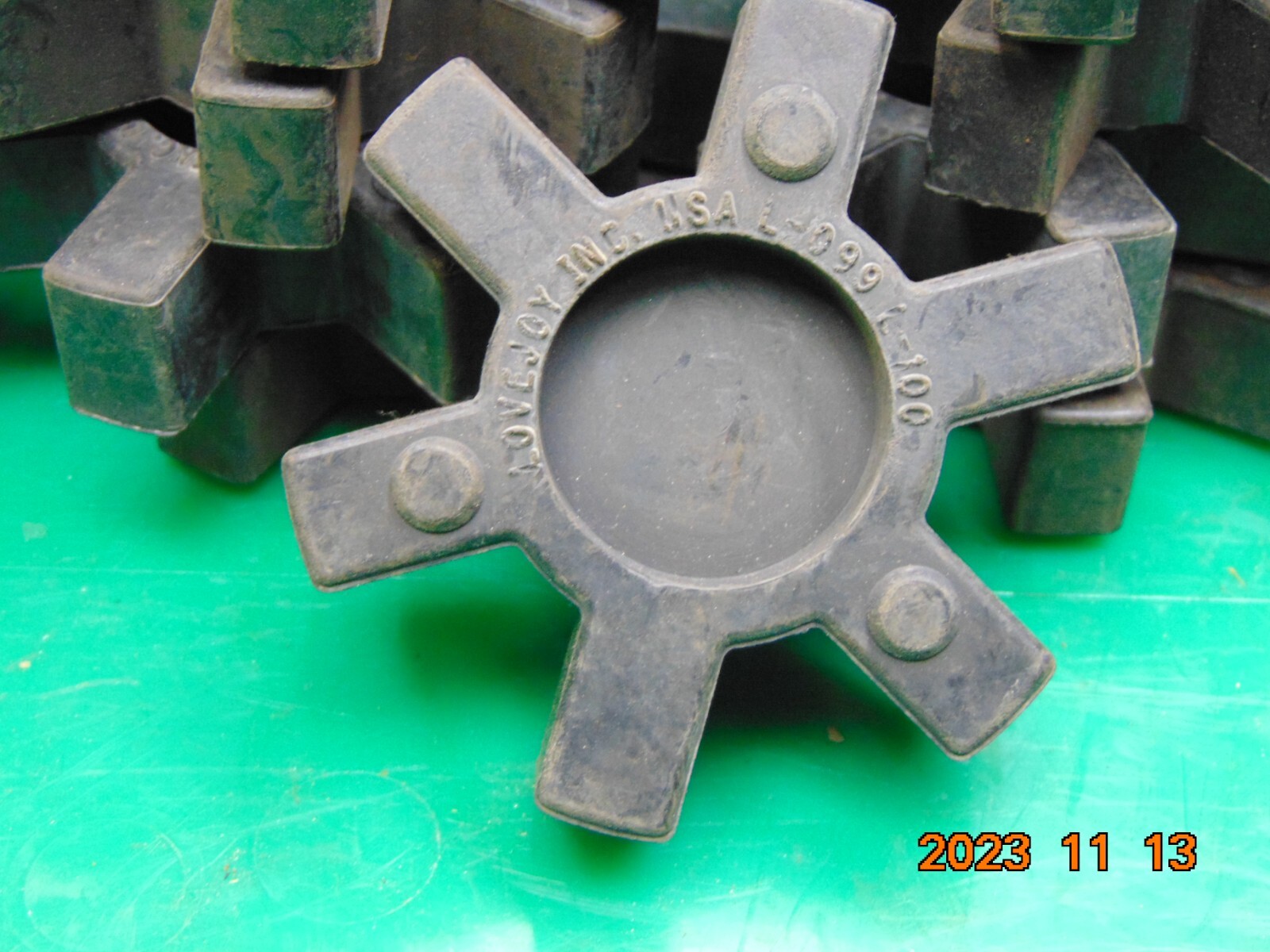 (1) LoveJoy 11494 Coupling Inserts L099 L100 SPIDER SOX eBay