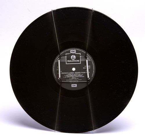 Leeds Display Vinyl 7" & 12" Record Hangers : Black Wire - Picture 3 of 15