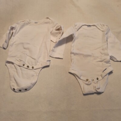 2 Gerber Onesies 3-9 Mo Cotton Long Sleeve White 