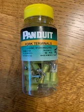 PANDUIT PN10-8LF-L 14-10 AWG Vinyl LOCKING  Fork Terminal #8 Stud LOT OF 50