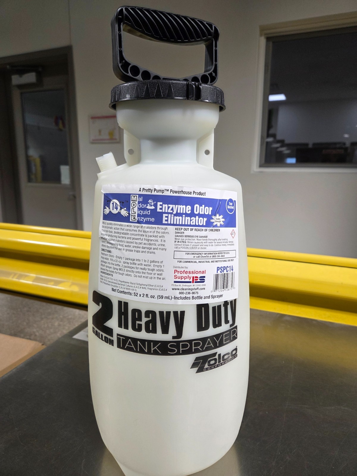 TOLCO 150002 2 gal. 0.38 in. x 32 in. Hose Heavy Duty Tank Sprayer - White New