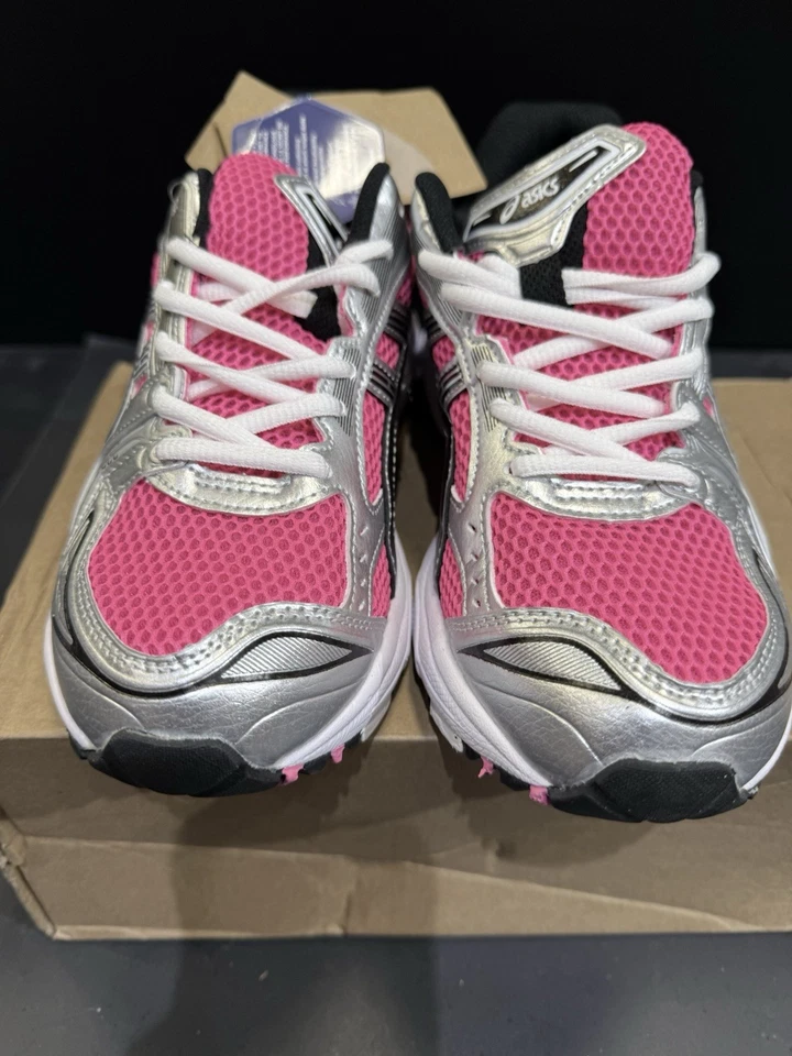Asics Gel-Kinsei OG Silver/Pink Running Shoes Size 9.5 NWOB - Image 2 of 4