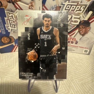 2025-26 Topps Signature Class #AF-17 Victor Wembanyama After Image