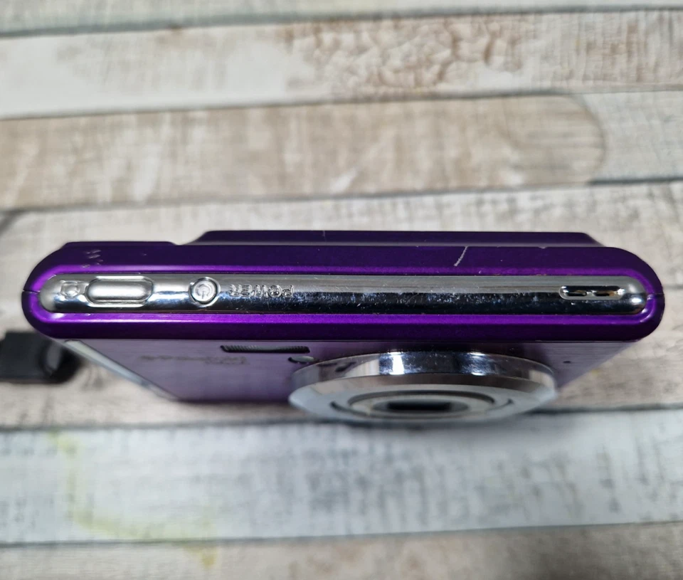 Polaroid iS626 720p Digital Camera Purple Untested  No Charger - Image 3 of 4