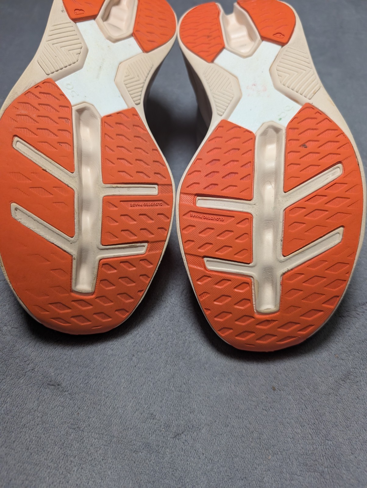 On Cloud "Cloudeclipse" Road-Running Sneakers Wom… - image 6